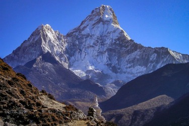 Everest Luxury Trek