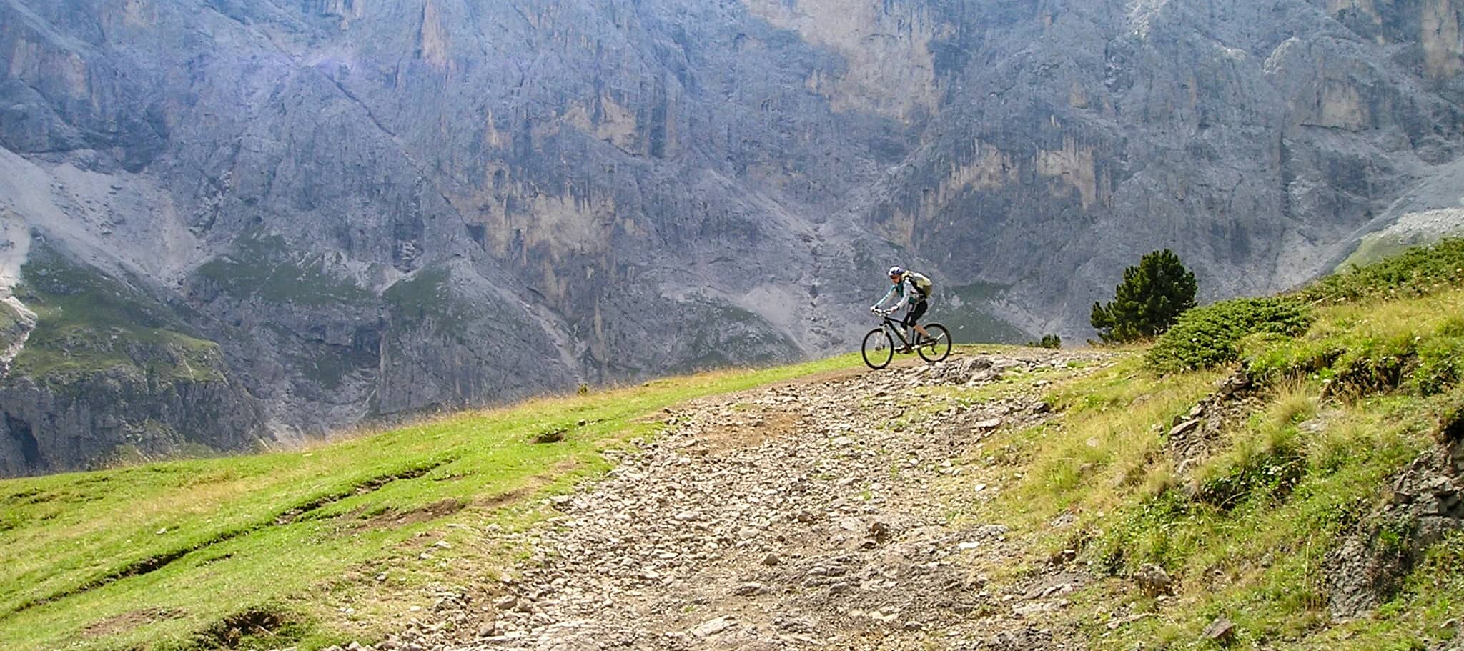 Nepal Mountain Biking Tour