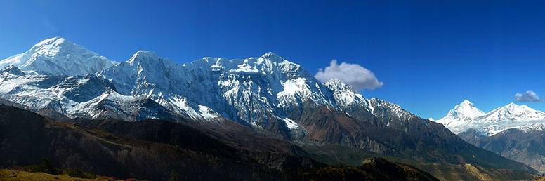 Saribung Peak Climbing