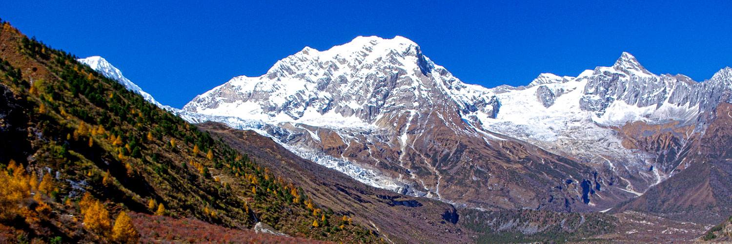 Manaslu Region Peak Climbling